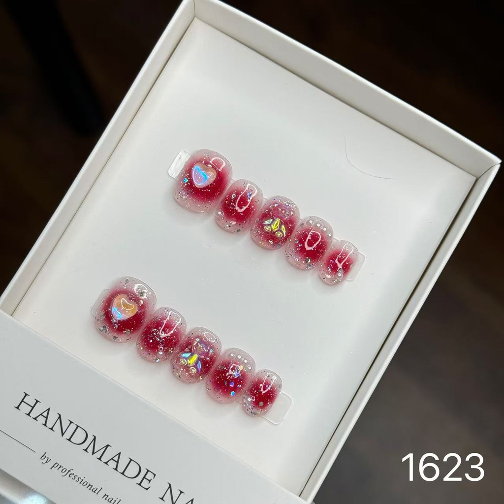 Handmade custom nail art wears nail flashes and high-quality fake nails(1623)