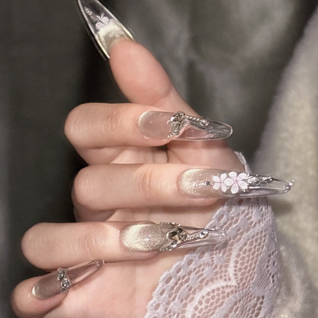 Handmade custom nail art wears nail flashes and high-quality fake nails（241365）