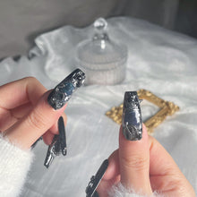Load image into Gallery viewer, Handmade custom nail art wears nail flashes and high-quality fake nails(3247)