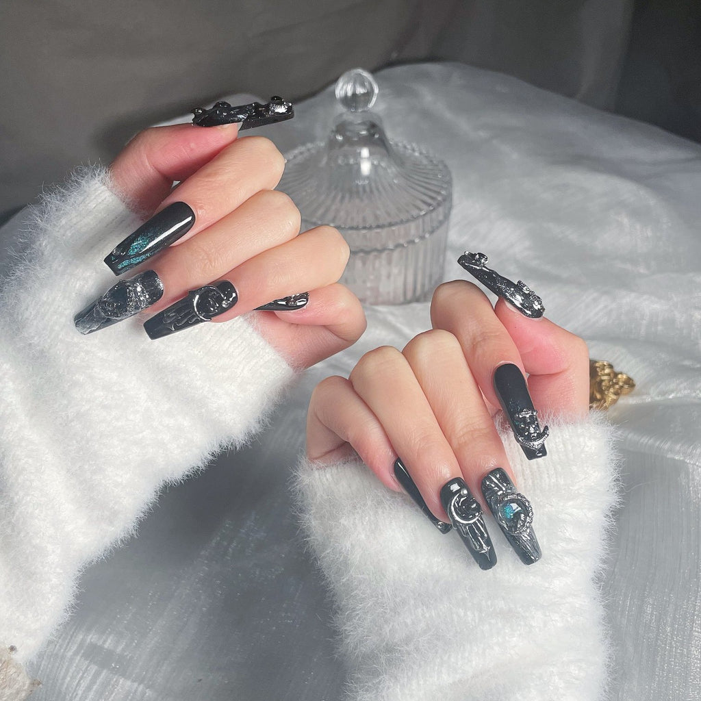 Handmade custom nail art wears nail flashes and high-quality fake nails(3247)