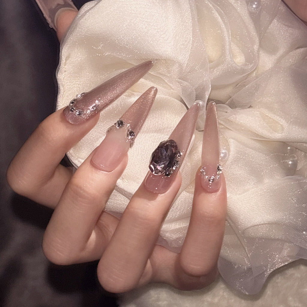 Handmade custom nail art wears nail flashes and high-quality fake nails(29547)