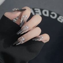 Load image into Gallery viewer, Handmade custom nail art wears nail flashes and high-quality fake nails(29406)