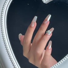 Load image into Gallery viewer, Handmade custom nail art wears nail flashes and high-quality fake nails(29225)