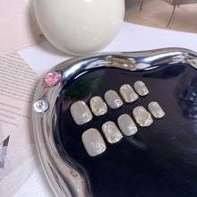 Load image into Gallery viewer, Handmade custom nail art wears nail flashes and high-quality fake nails（29397）