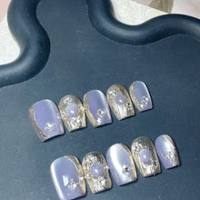 Load image into Gallery viewer, Handmade custom nail art wears nail flashes and high-quality fake nails(29481)