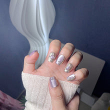 Load image into Gallery viewer, Handmade custom nail art wears nail flashes and high-quality fake nails(29481)