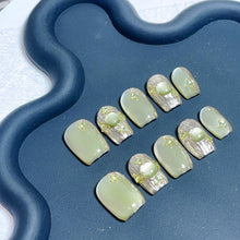 Load image into Gallery viewer, Handmade custom nail art wears nail flashes and high-quality fake nails(29422)