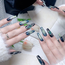 Load image into Gallery viewer, Handmade custom nail art wears nail flashes and high-quality fake nails(29402)