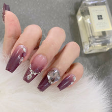 Load image into Gallery viewer, Handmade custom nail art wears nail flashes and high-quality fake nails(3269)