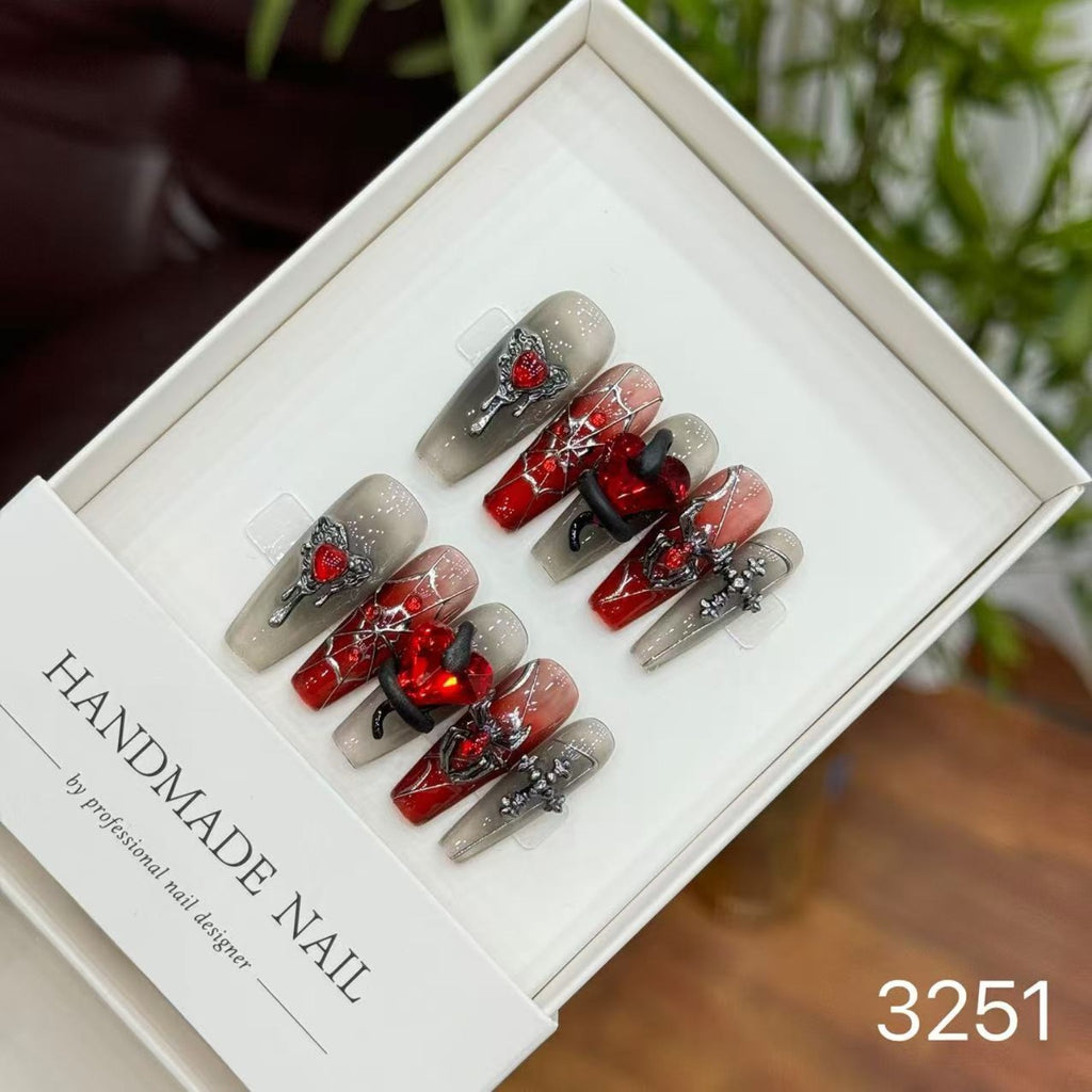 Handmade custom nail art wears nail flashes and high-quality fake nails(3251)