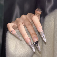 Load image into Gallery viewer, Handmade custom nail art wears nail flashes and high-quality fake nails(16176)