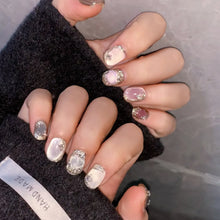 Load image into Gallery viewer, Handmade custom nail art wears nail flashes and high-quality fake nails(29251)