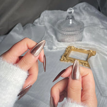 Load image into Gallery viewer, Handmade custom nail art wears nail flashes and high-quality fake nails(16133)