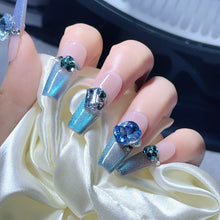 Load image into Gallery viewer, Handmade custom nail art wears nail flashes and high-quality fake nails(29513)