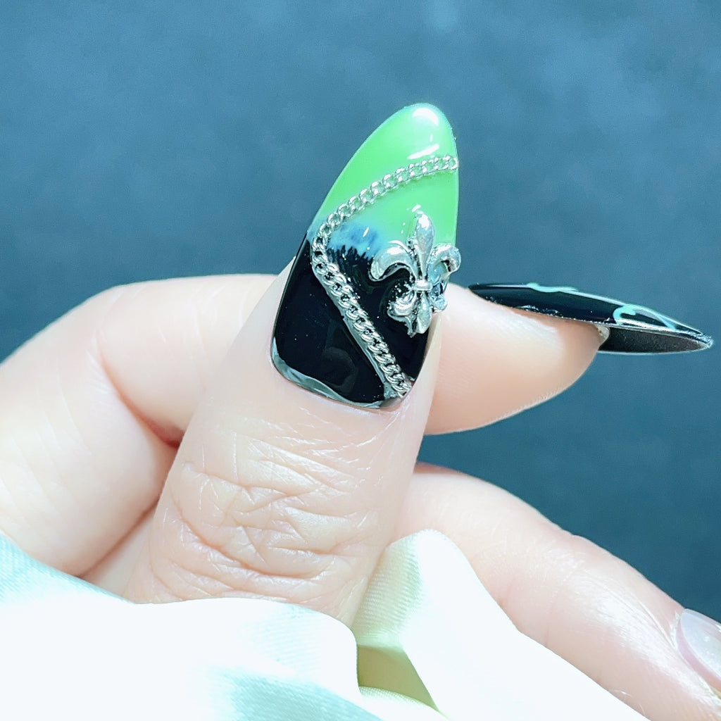 Handmade custom nail art wears nail flashes and high-quality fake nails(AX005)