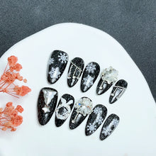Load image into Gallery viewer, Handmade custom nail art wears nail flashes and high-quality fake nails(AX007)