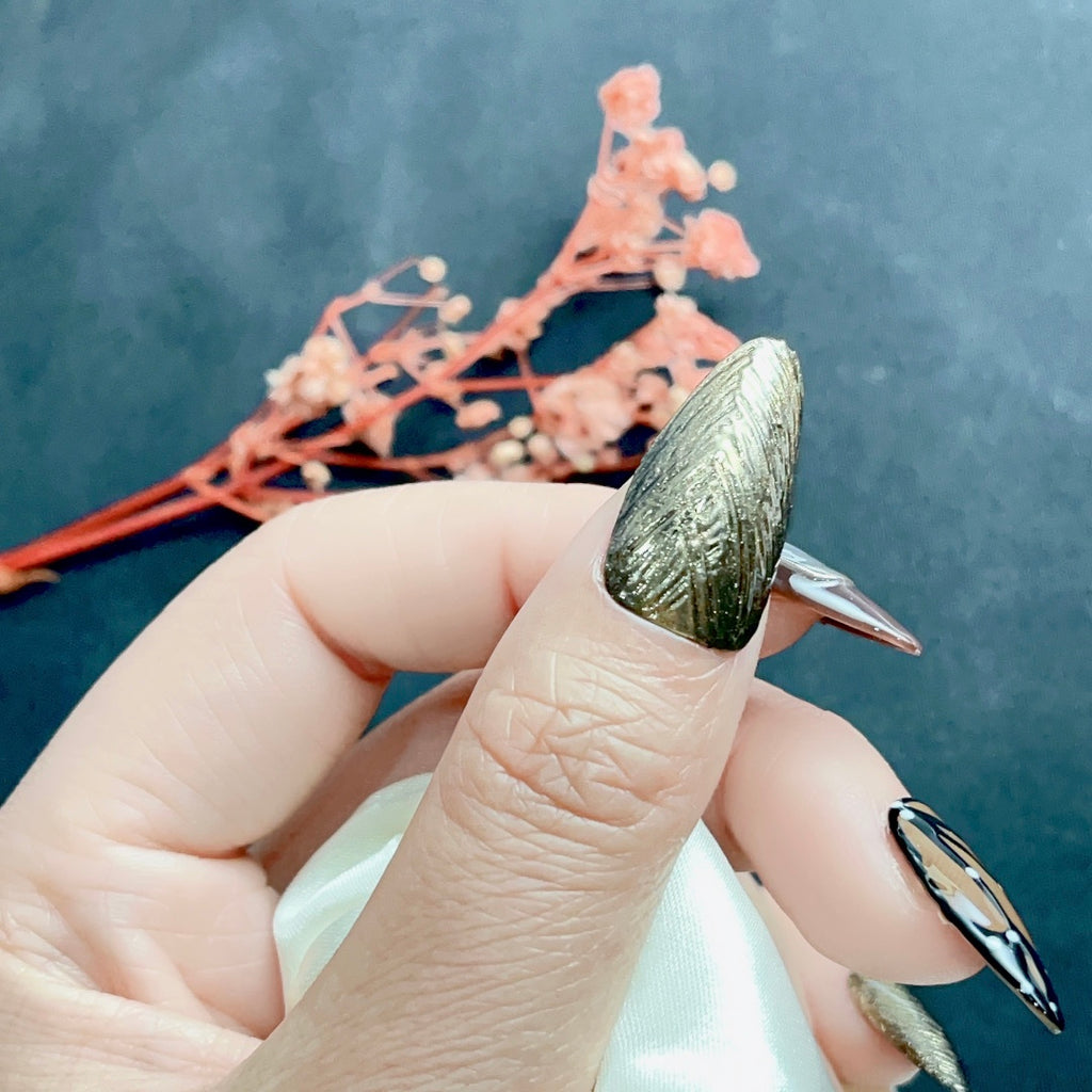 Handmade custom nail art wears nail flashes and high-quality fake nails(AX010)