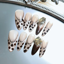 Load image into Gallery viewer, Handmade custom nail art wears nail flashes and high-quality fake nails(241231)