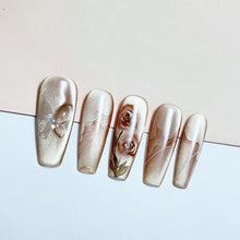 Load image into Gallery viewer, Handmade custom nail art wears nail flashes and high-quality fake nails(29532)