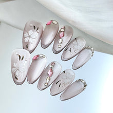 Load image into Gallery viewer, Handmade custom nail art wears nail flashes and high-quality fake nails（241113）