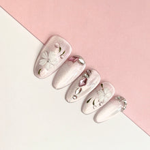 Load image into Gallery viewer, Handmade custom nail art wears nail flashes and high-quality fake nails（241113）
