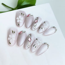 Load image into Gallery viewer, Handmade custom nail art wears nail flashes and high-quality fake nails（241113）