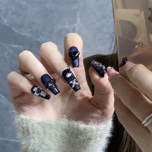 Load image into Gallery viewer, Handmade custom nail art wears nail flashes and high-quality fake nails(29130)