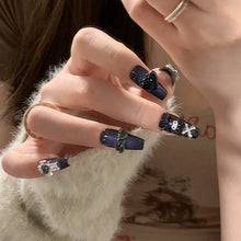 Load image into Gallery viewer, Handmade custom nail art wears nail flashes and high-quality fake nails(29130)