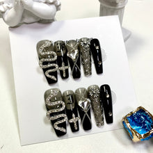 Load image into Gallery viewer, Handmade custom nail art wears nail flashes and high-quality fake nails(29127)