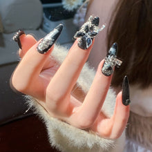 Load image into Gallery viewer, Handmade custom nail art wears nail flashes and high-quality fake nails(29197)