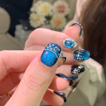 Load image into Gallery viewer, Handmade custom nail art wears nail flashes and high-quality fake nails(29210)