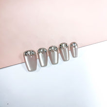 Load image into Gallery viewer, Handmade custom nail art wears nail flashes and high-quality fake nails(29493)