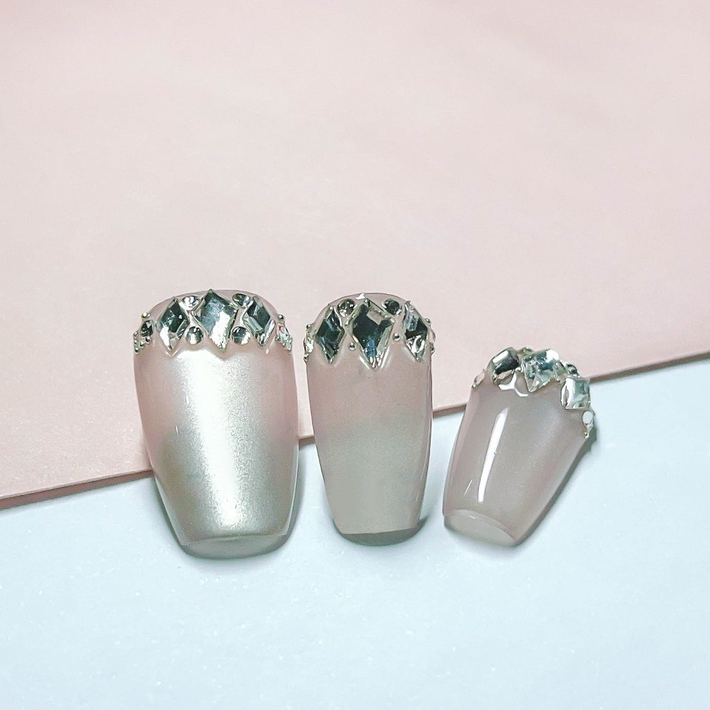 Handmade custom nail art wears nail flashes and high-quality fake nails(29493)