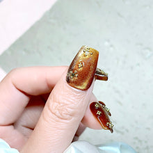 Load image into Gallery viewer, Handmade custom nail art wears nail flashes and high-quality fake nails(29534)