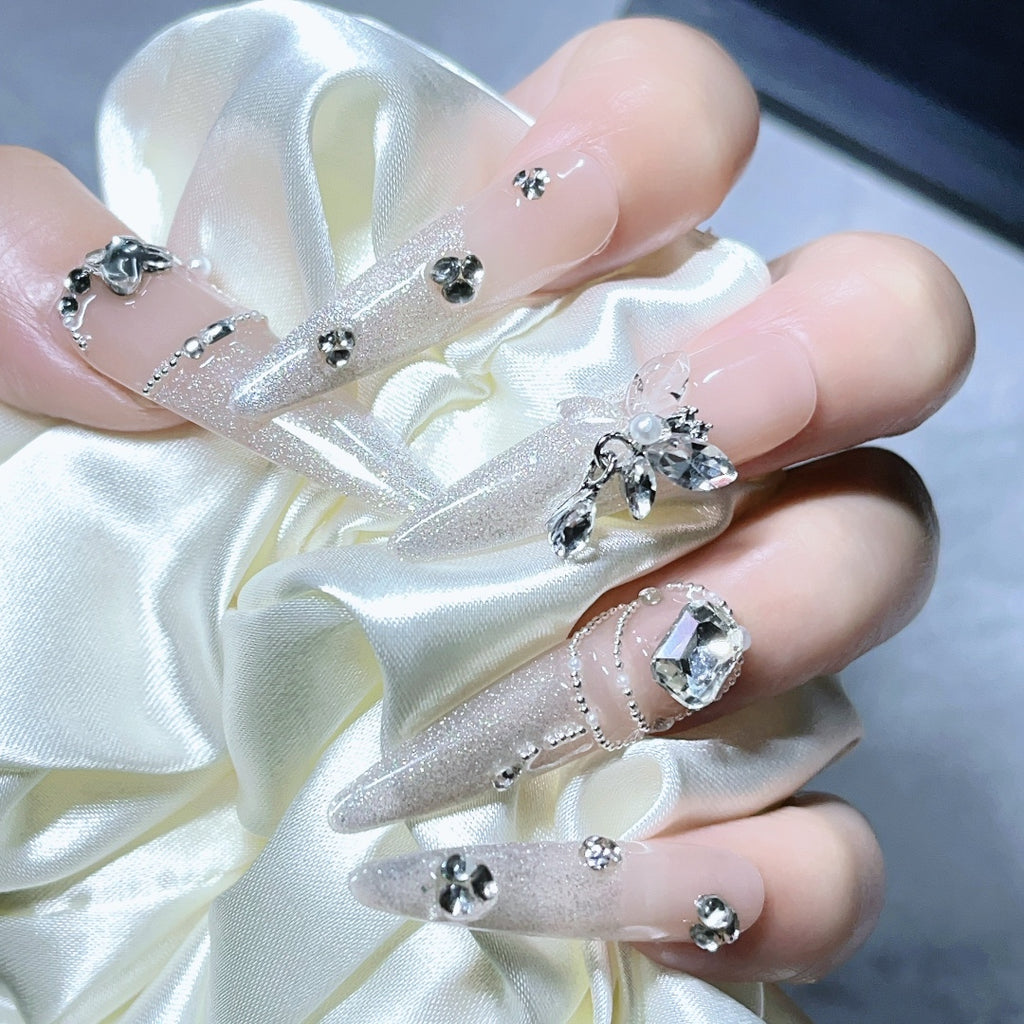Handmade custom nail art wears nail flashes and high-quality fake nails(29524)