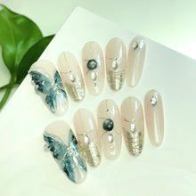 Load image into Gallery viewer, Handmade custom nail art wears nail flashes and high-quality fake nails(29520)