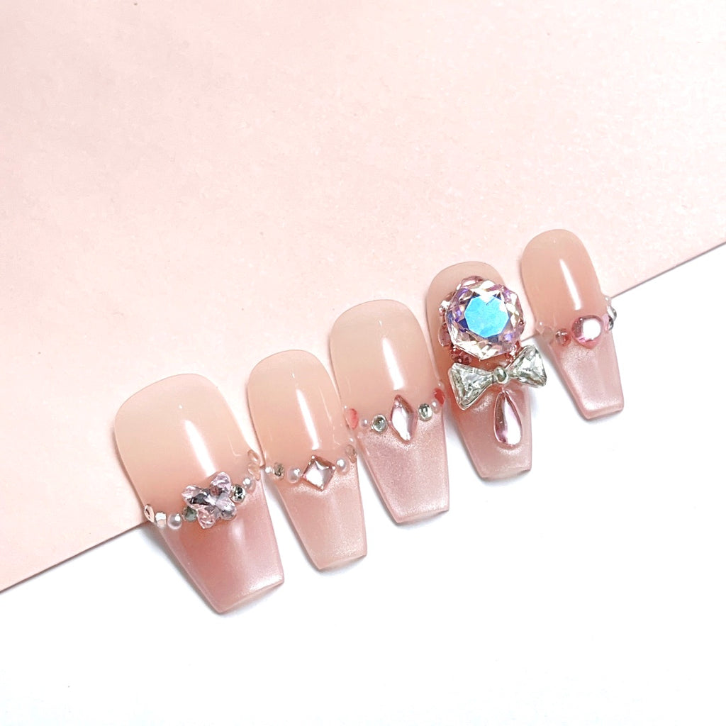 Handmade custom nail art wears nail flashes and high-quality fake nails(29512)