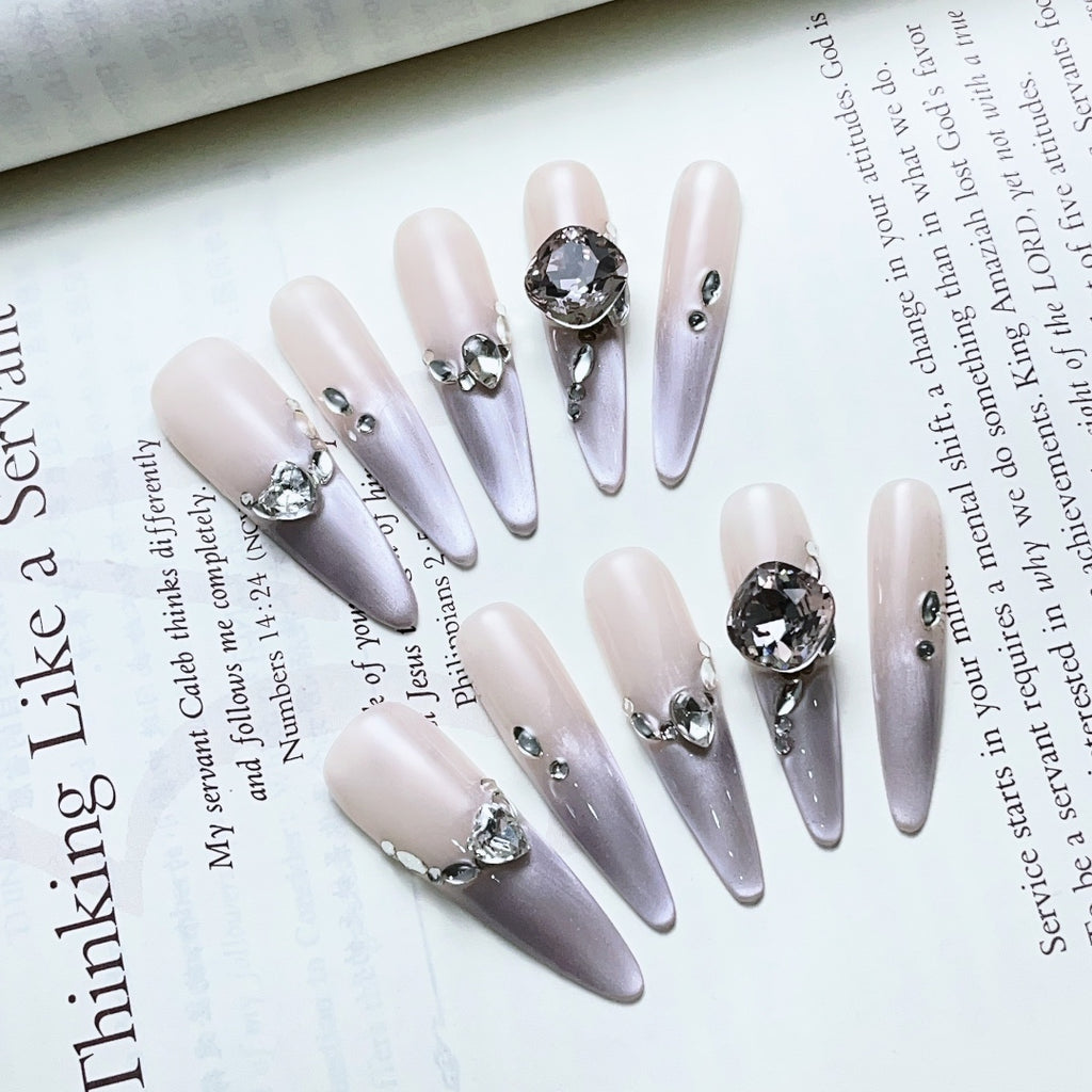 Handmade custom nail art wears nail flashes and high-quality fake nails（3291）