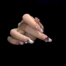 Load image into Gallery viewer, Handmade custom nail art wears nail flashes and high-quality fake nails(3215)