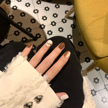 Load image into Gallery viewer, Handmade custom nail art wears nail flashes and high-quality fake nails(1684)
