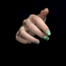 Load image into Gallery viewer, Handmade custom nail art wears nail flashes and high-quality fake nails(16114)