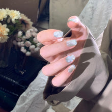 Load image into Gallery viewer, Handmade custom nail art wears nail flashes and high-quality fake nails(16126)