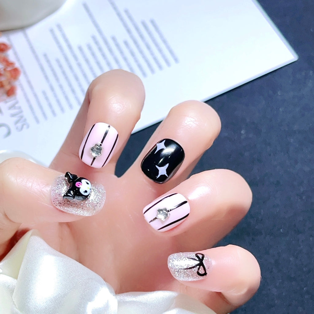Handmade custom nail art wears nail flashes and high-quality fake nails(16142)