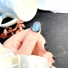 Load image into Gallery viewer, Handmade custom nail art wears nail flashes and high-quality fake nails(16145)