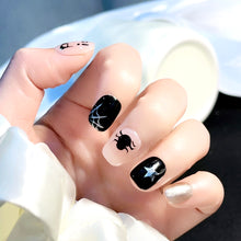 Load image into Gallery viewer, Handmade custom nail art wears nail flashes and high-quality fake nails(16147)