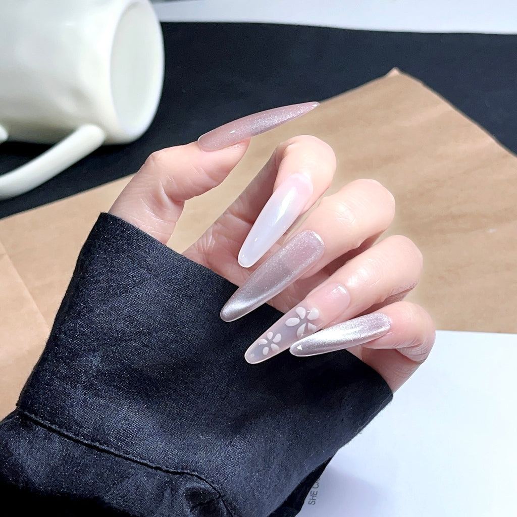 Handmade custom nail art wears nail flashes and high-quality fake nails(16152)